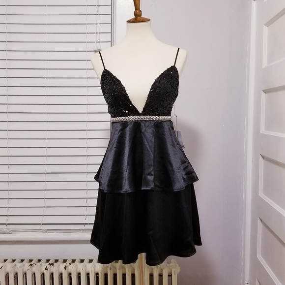 NWT Lulus Black Sequin Tiered Satin Mini Dress, Size XS - Picture 5 of 15